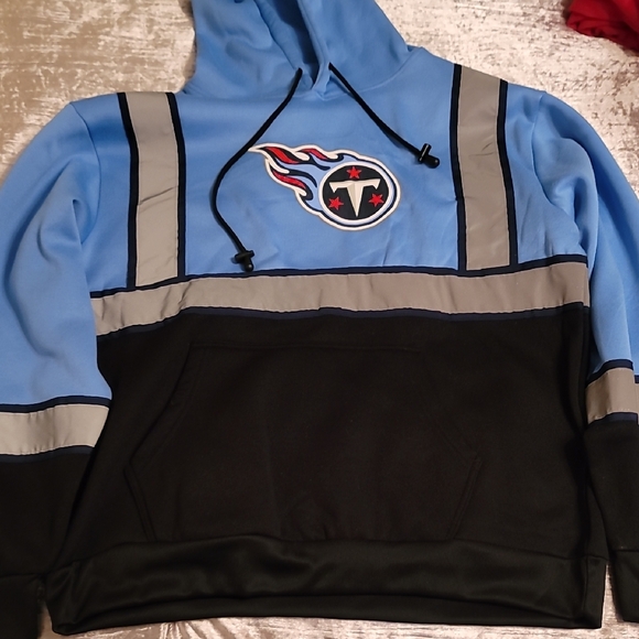 NWT Tennessee Titans High-Visibility Thick Hoodie - Picture 2 of 7